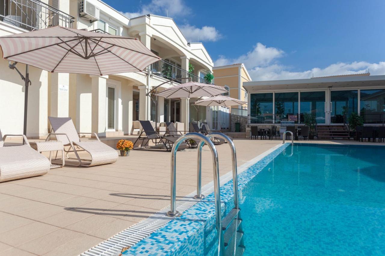 Spa Resort Luxury Apartments Budua Esterno foto